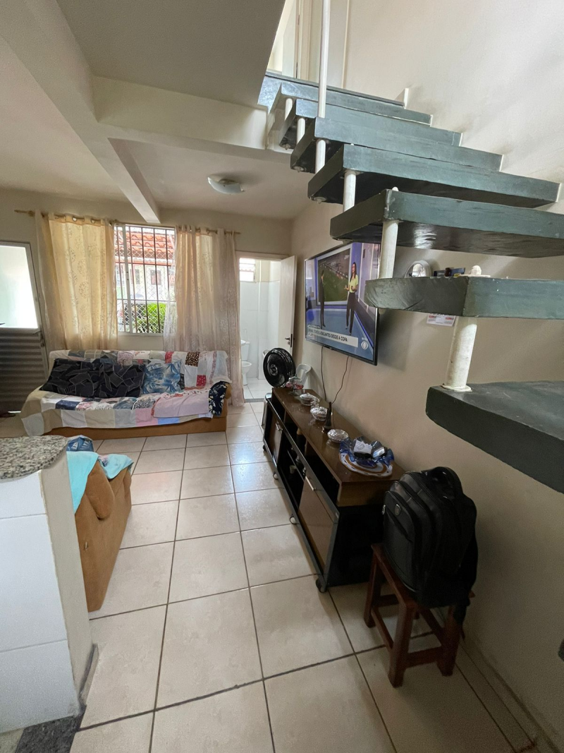 CASA GEMINADA 2 QTOS |CONDOMINIO| ARVOREDO